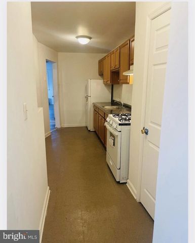 3162 BUENA VISTA TER SE, Washington, DC 20020