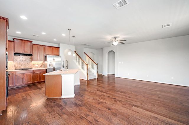 176 Flannery LN, Buda, TX 78610