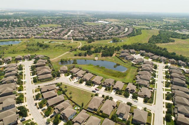 176 Flannery LN, Buda, TX 78610