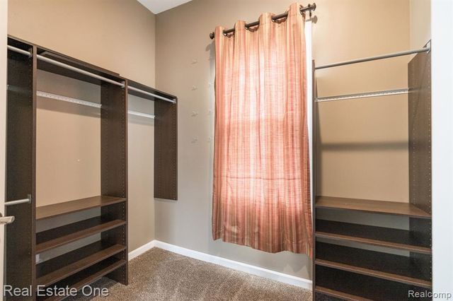 353 S Webik Avenue, Clawson, MI 48017