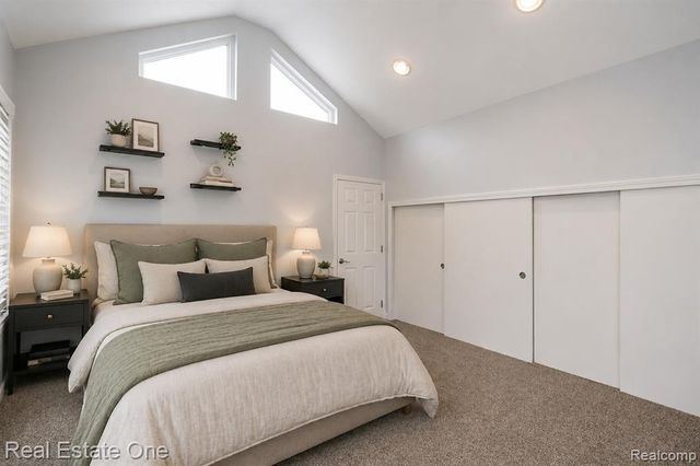 353 S Webik Avenue, Clawson, MI 48017