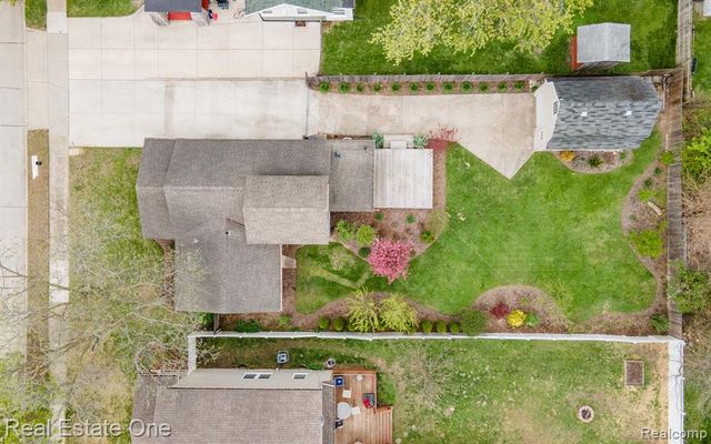 353 S Webik Avenue, Clawson, MI 48017