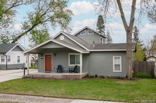 353 S Webik Avenue, Clawson, MI 48017