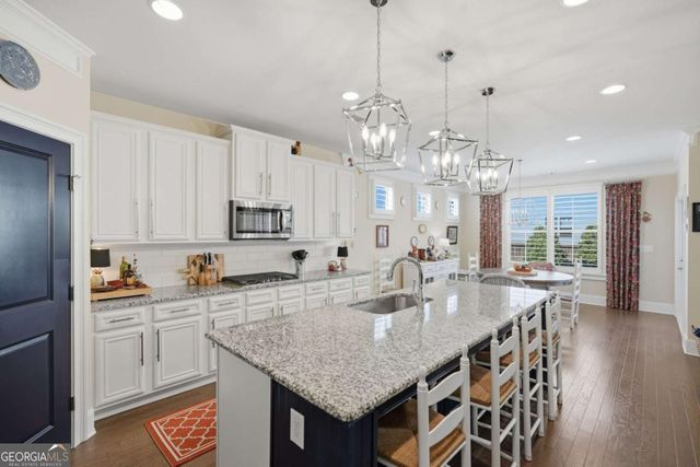 5040 Mirror Lake Drive, Cumming, GA 30028