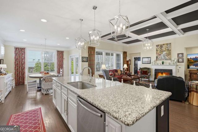 5040 Mirror Lake Drive, Cumming, GA 30028