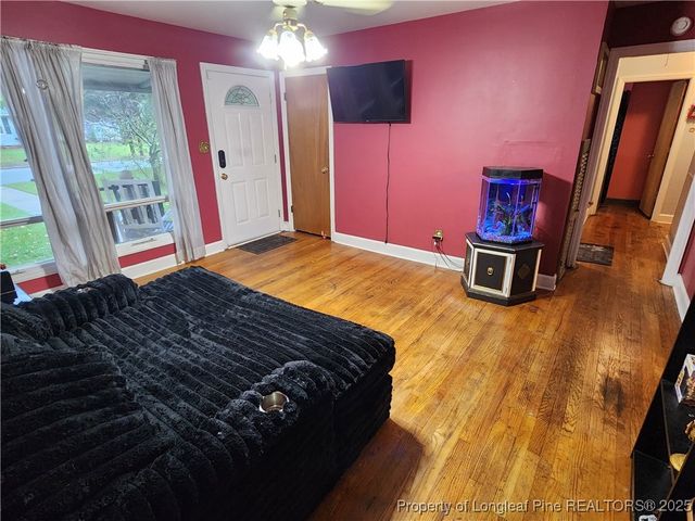 1108 E 10th Street, Lumberton, NC 28358