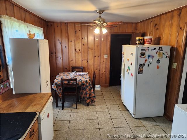 1108 E 10th Street, Lumberton, NC 28358