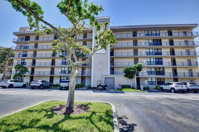 9 Royal Palm Way 403, Boca Raton, FL 33432