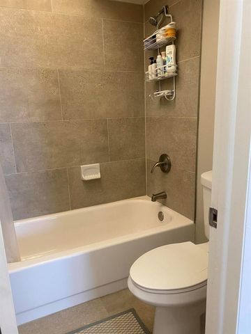 9 Royal Palm Way 403, Boca Raton, FL 33432