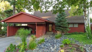 305 NW Janet St, Pullman, WA 99163