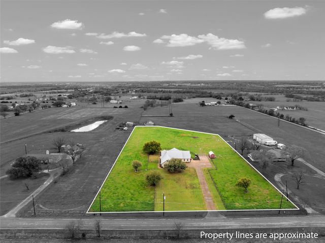 602 Downsville Road, Robinson, TX 76706