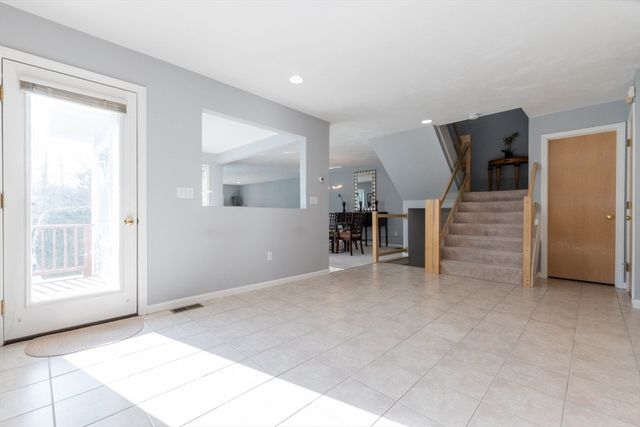 140 Algonquin Trl 140, Ashland, MA 01721