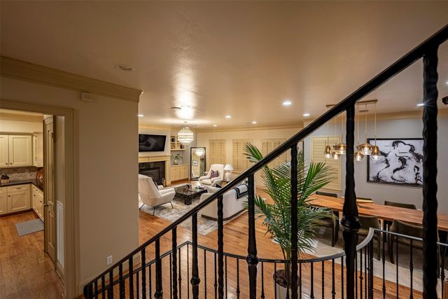 4724 Banning Drive F, Houston, TX 77027