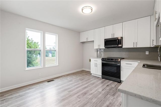 57 Natures Cove Road, Newnan, GA 30263