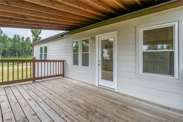 57 Natures Cove Road, Newnan, GA 30263
