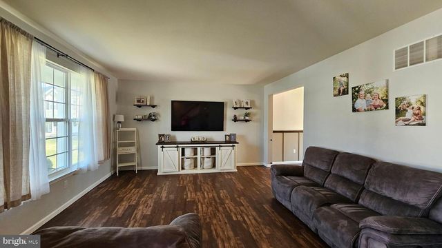 114 LAUREN CT, Landisville, NJ 08326
