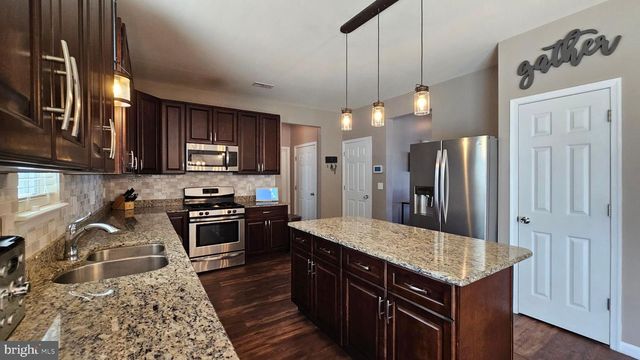 114 LAUREN CT, Landisville, NJ 08326