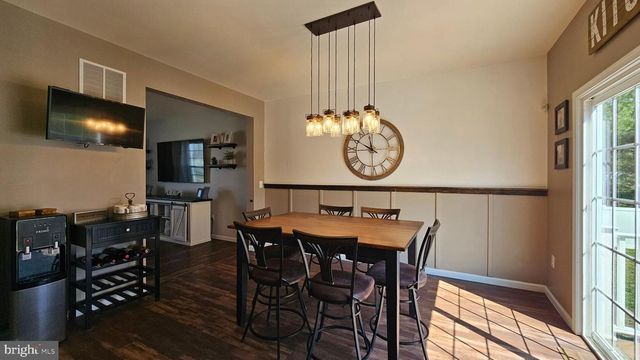 114 LAUREN CT, Landisville, NJ 08326