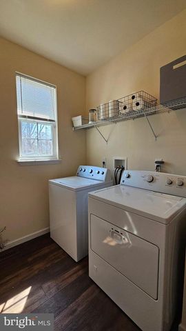 114 LAUREN CT, Landisville, NJ 08326