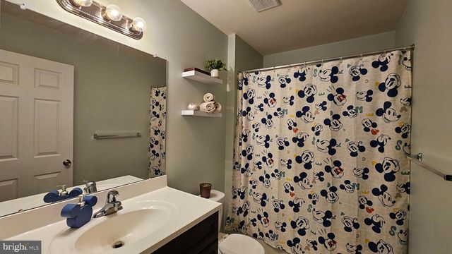 114 LAUREN CT, Landisville, NJ 08326