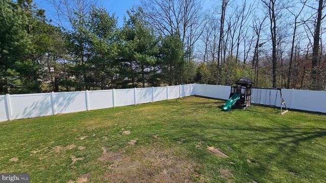 114 LAUREN CT, Landisville, NJ 08326