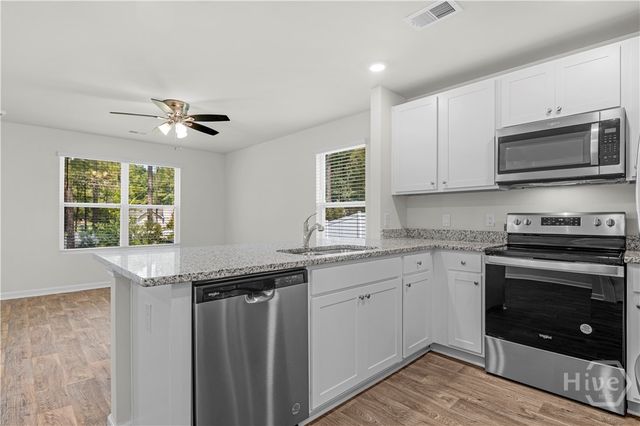 203 Coneflower Road, Bloomingdale, GA 31302