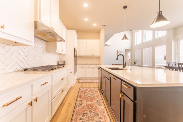 8849 Redding Street, North Richland Hills, TX 76180