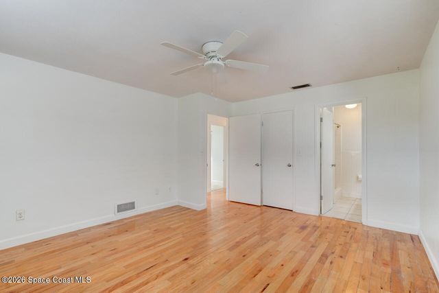 922 Locust Street, New Smyrna Beach, FL 32169