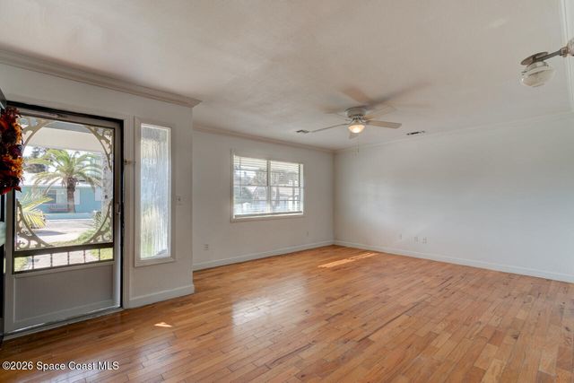 922 Locust Street, New Smyrna Beach, FL 32169