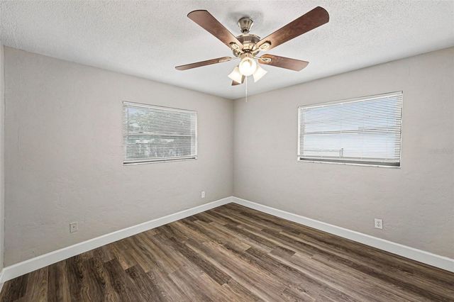 4041 53RD AVENUE N, St Petersburg, FL 33714