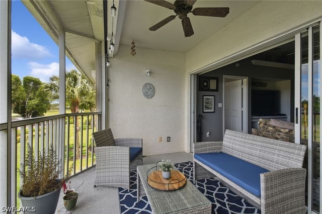 9165 Michael CIR 1002, Naples, FL 34113