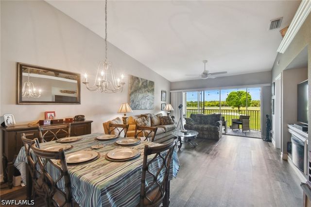 9165 Michael CIR 1002, Naples, FL 34113