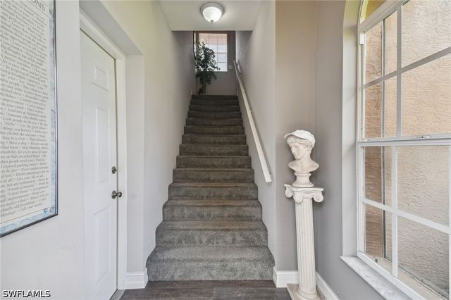 9165 Michael CIR 1002, Naples, FL 34113