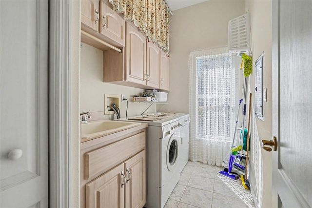 13783 RUDI LOOP, Spring Hill, FL 34609