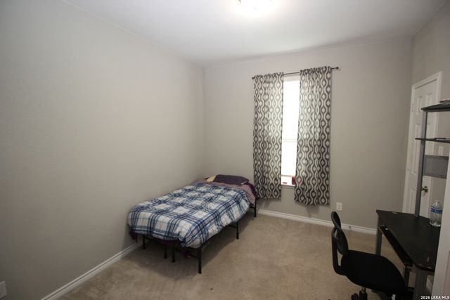 109 ANCHOR BLF, Universal City, TX 78148