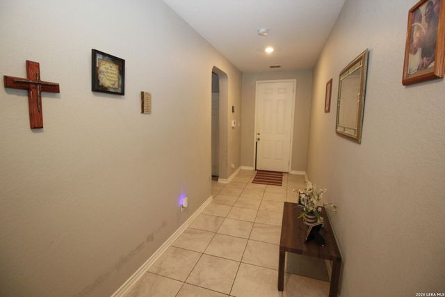 109 ANCHOR BLF, Universal City, TX 78148