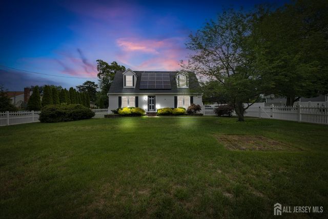 12 Liberty Street, Old Bridge, NJ 08857
