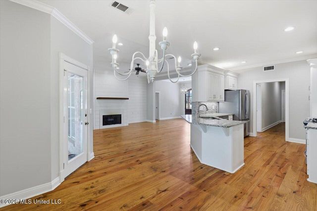 115 Eastside Drive, Brandon, MS 39047