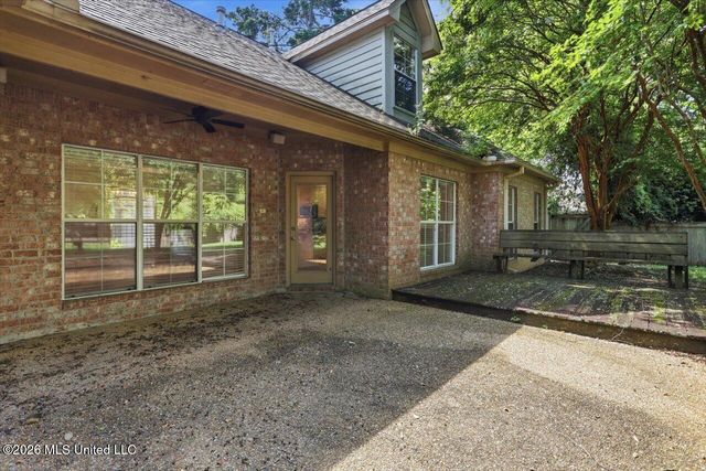 115 Eastside Drive, Brandon, MS 39047