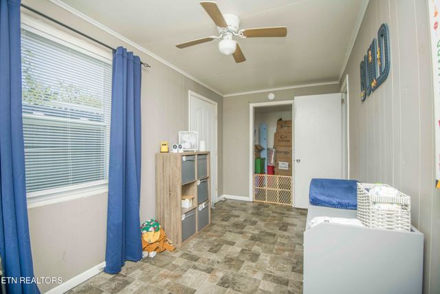 408 Quince Robinson Lane, Greenback, TN 37742