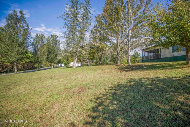 408 Quince Robinson Lane, Greenback, TN 37742