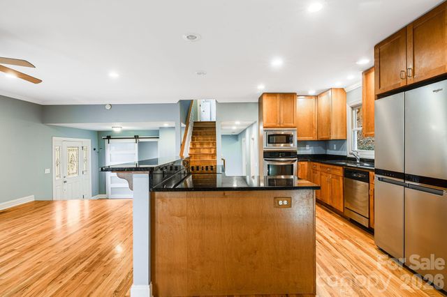 522 Glen Cannon Drive, Pisgah Forest, NC 28768