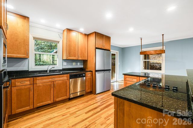 522 Glen Cannon Drive, Pisgah Forest, NC 28768