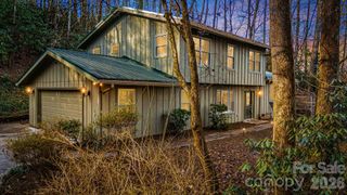 522 Glen Cannon Drive, Pisgah Forest, NC 28768