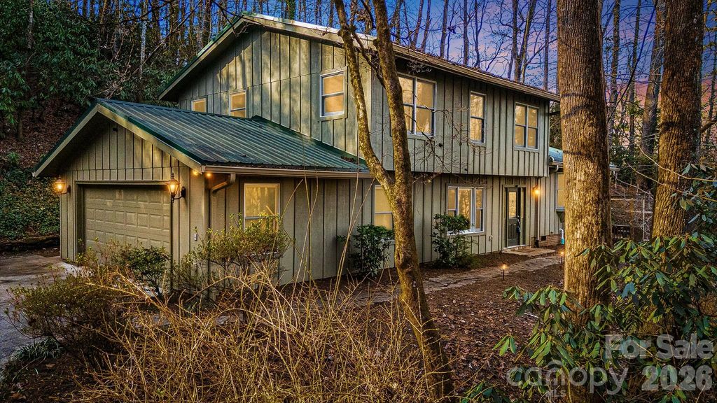 522 Glen Cannon Drive, Pisgah Forest, NC 28768