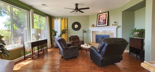 8020 Damico Dr, El Dorado Hills, CA 95762
