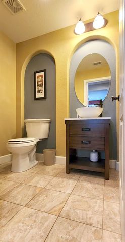 8020 Damico Dr, El Dorado Hills, CA 95762