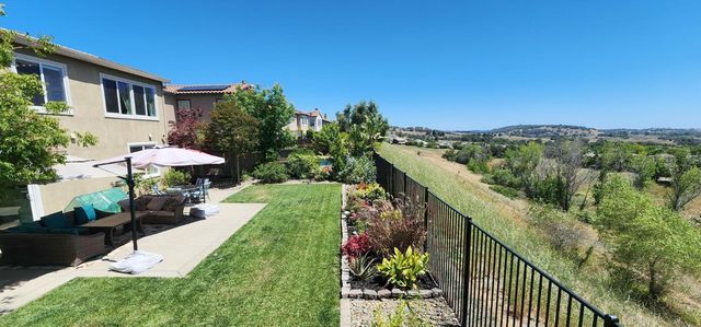 8020 Damico Dr, El Dorado Hills, CA 95762