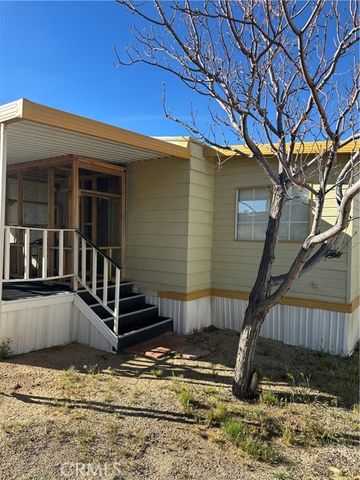 7425 Church, Yucca Valley, CA 92284