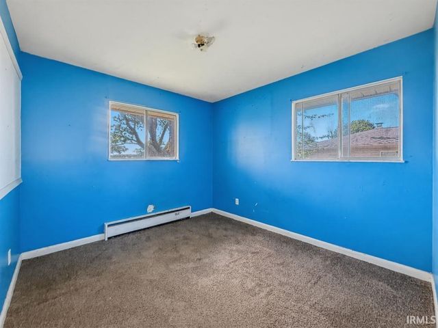 1208 S State Road 213, Tipton, IN 46072